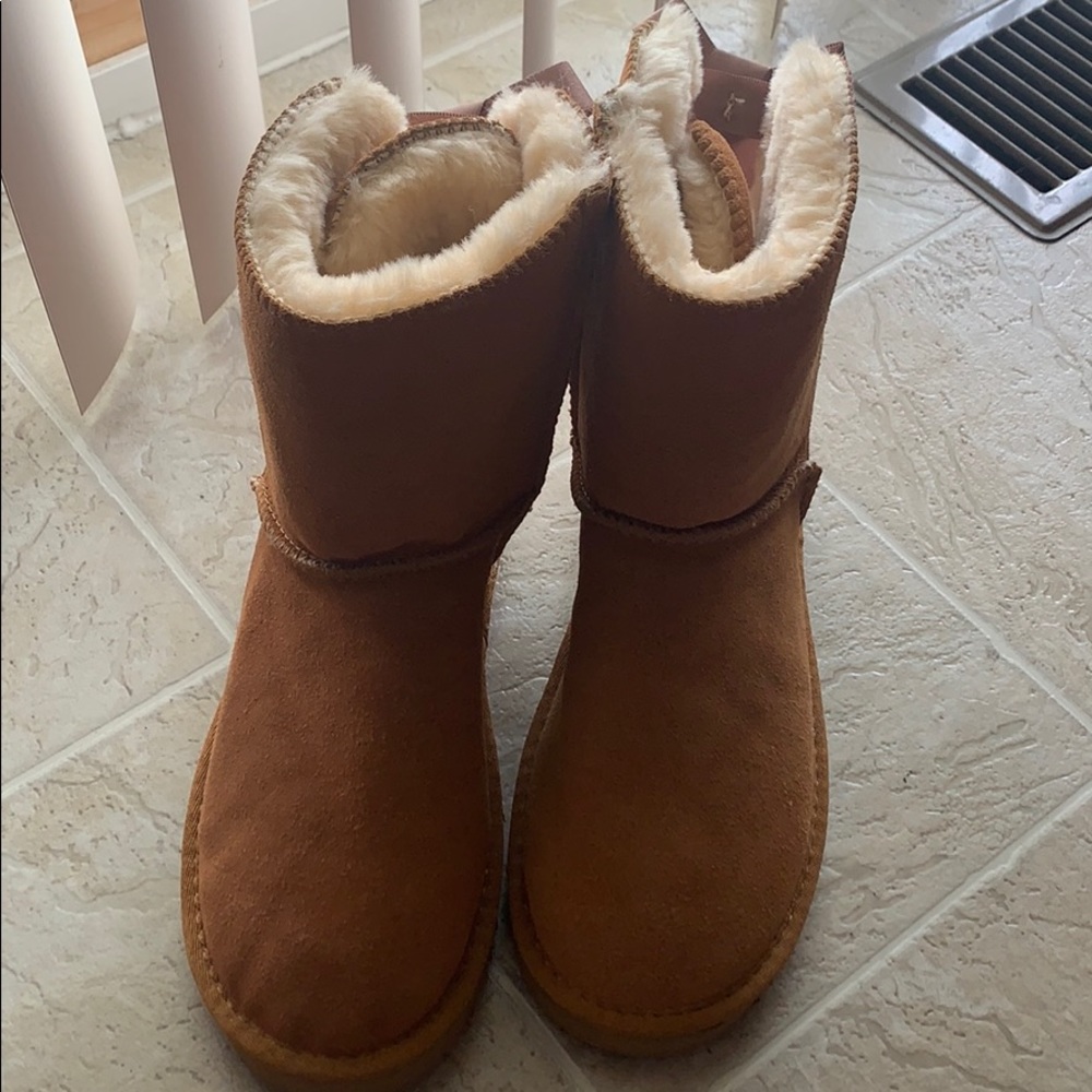 UGG Australia Womens Bailey Bow II Boots, Chestnut